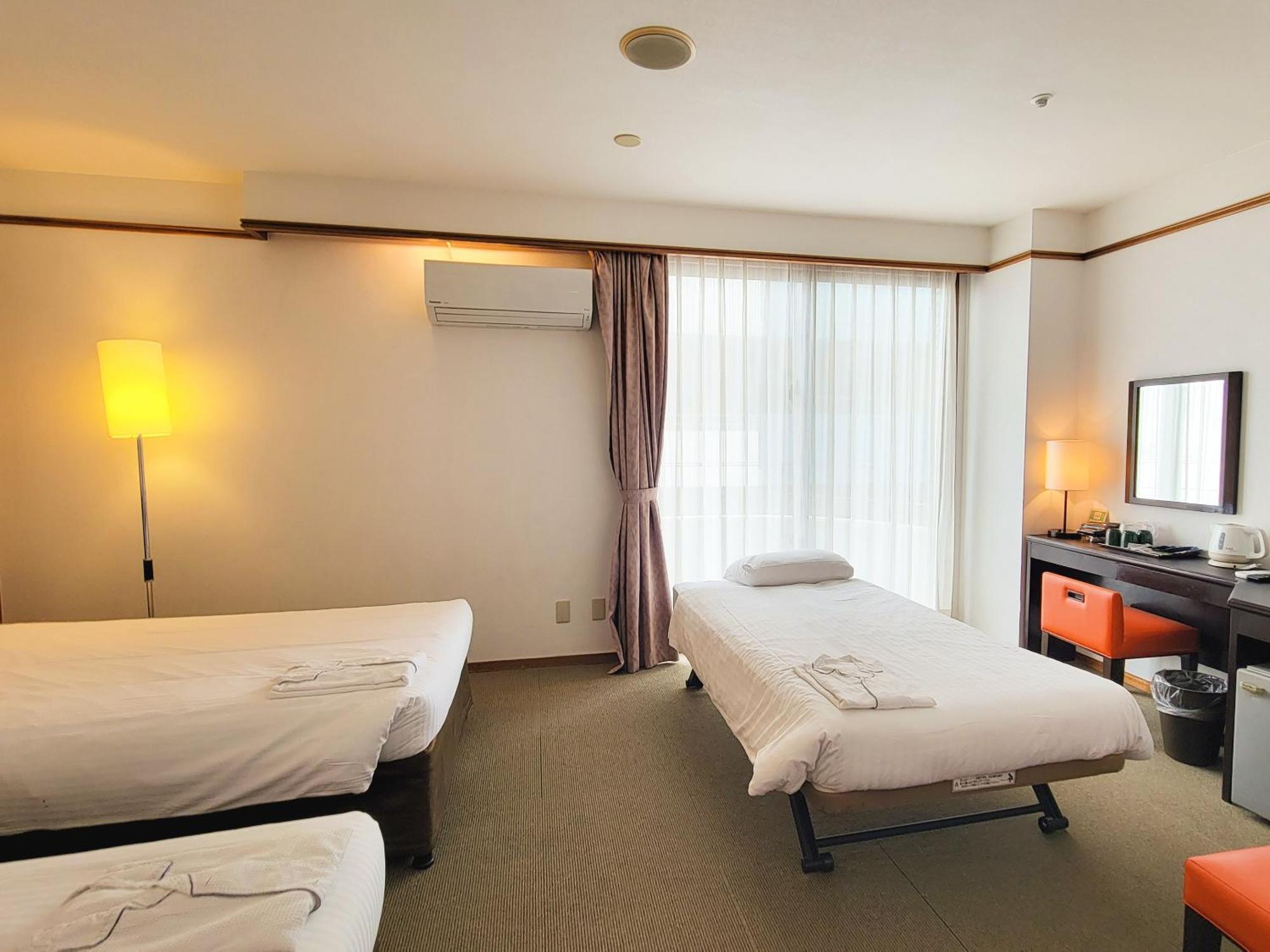 Hotel City Court Naha Eksteriør billede