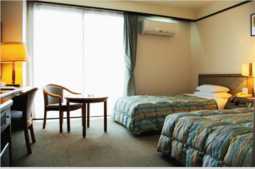 Hotel City Court Naha Værelse billede